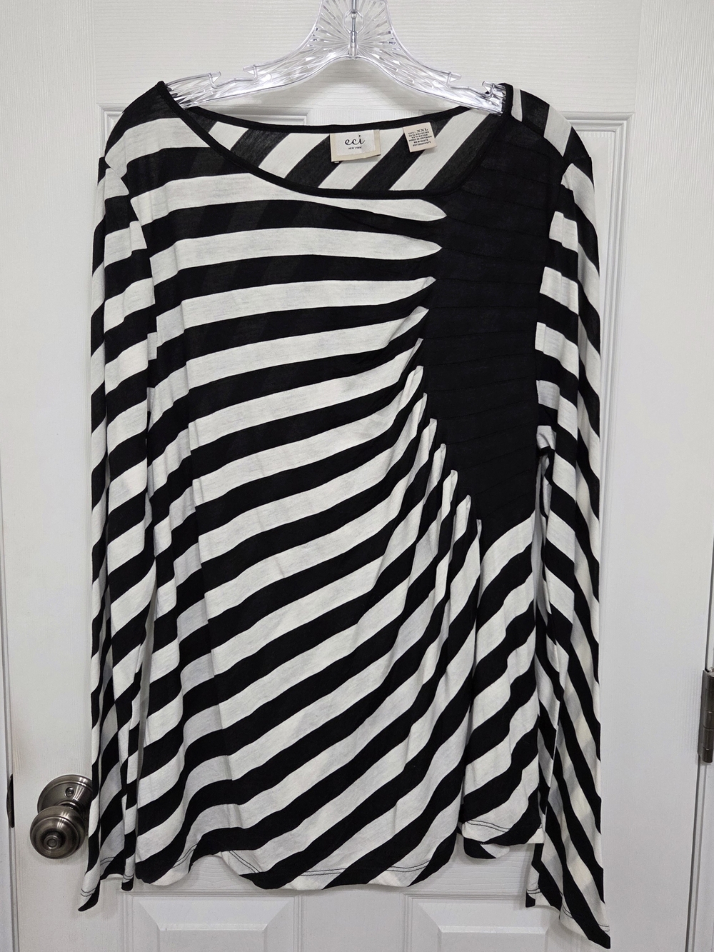 ECI New York Black White Asymmetric Striped Ruched Long Sleeve Top XXL
